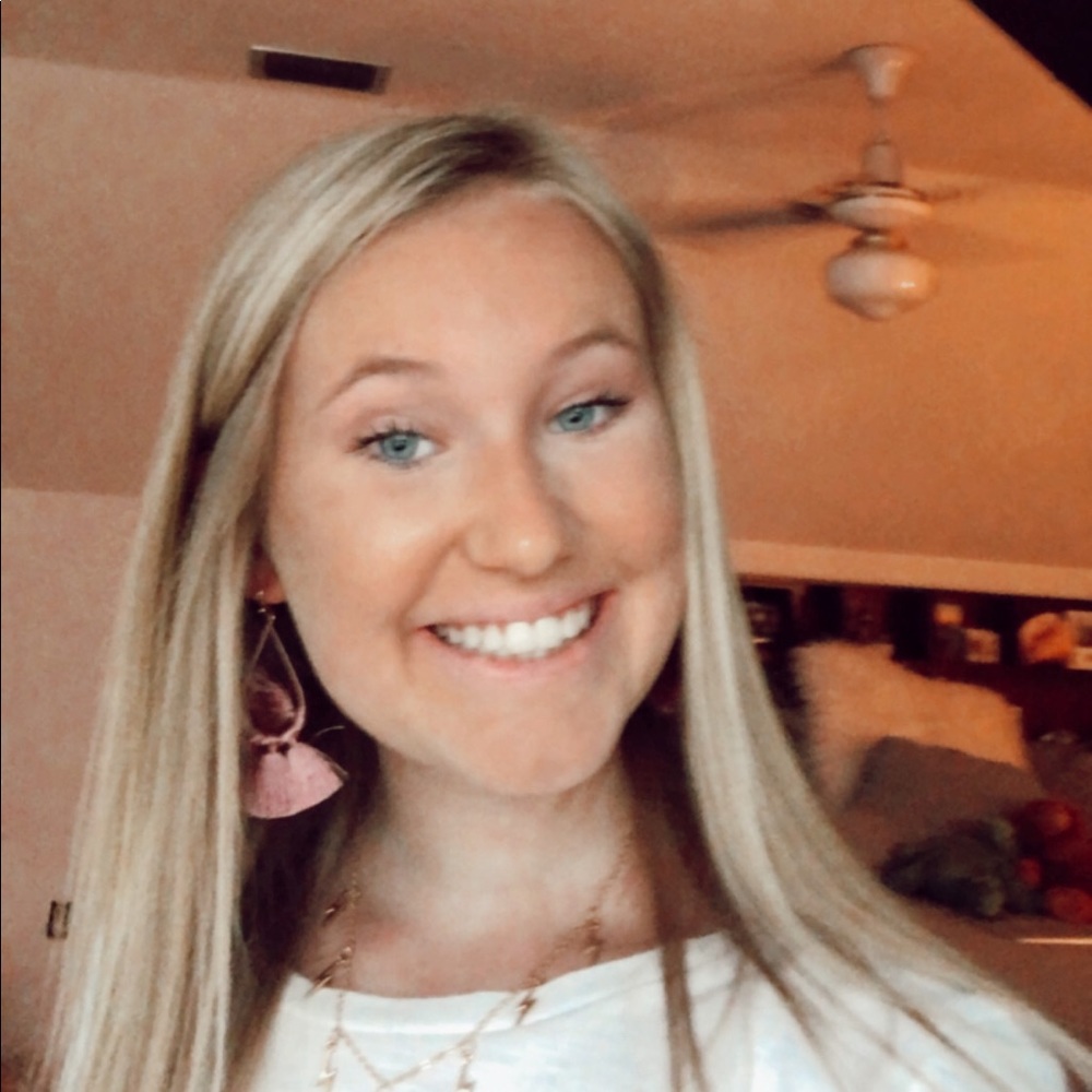 Meet your Posher, Laney